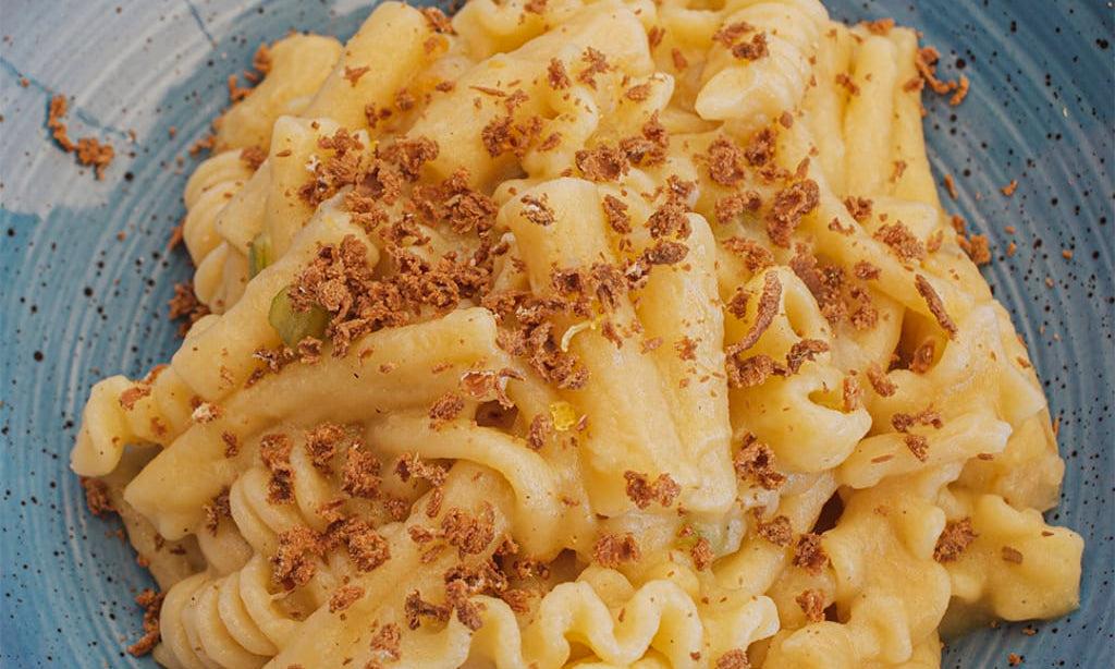 PASTA, PATATE E BOTTARGA