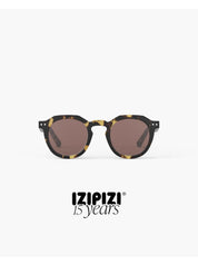 #Echo Sepia Glow – Occhiali da sole unisex dal design vintage | IZIPIZI