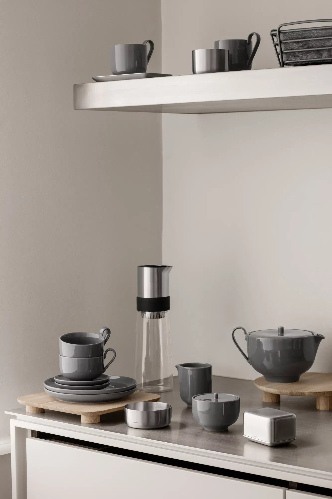 Icetea Maker TEA JAY – Caraffa per Tè Freddo in Vetro e Acciaio | Blomus