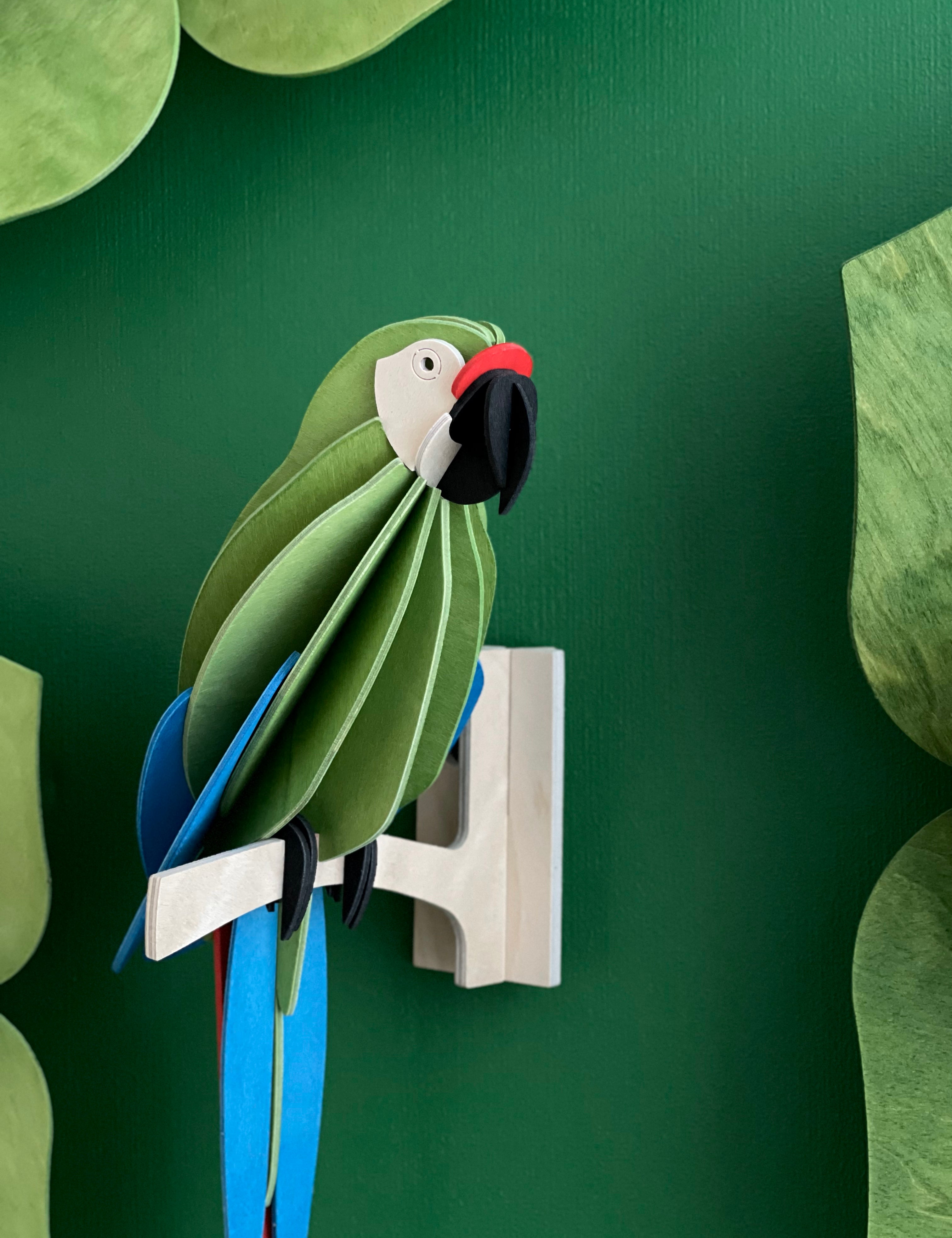 Lovi_Parrot_34cm_Green_-_Great_Green_Macaw_Sitting_on_the_Branch_green_background.jpg