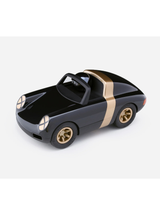 Luft Crow | Playforever — Auto sportiva nero‑oro classica