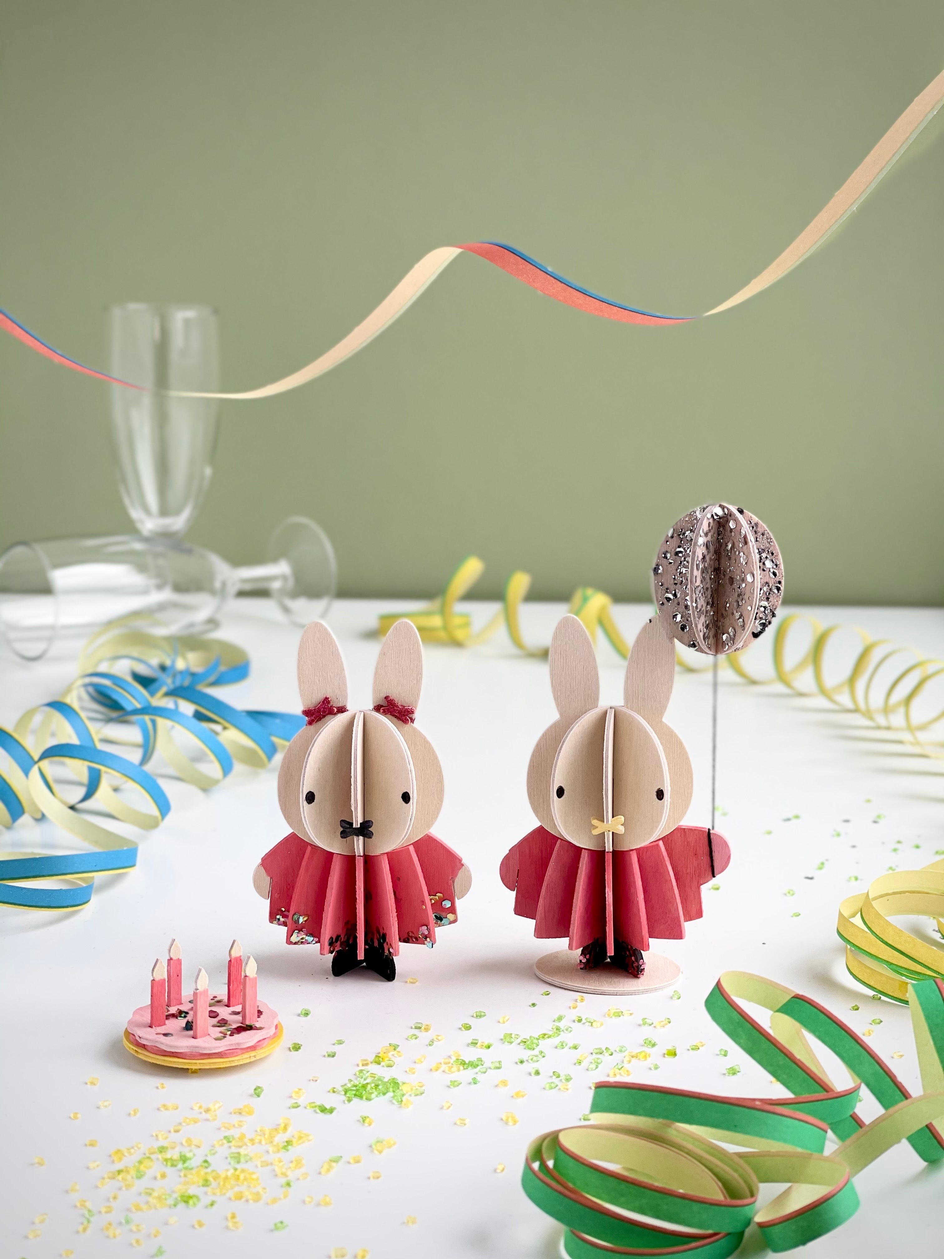 Miffy & Cake "Natural Wood" 10cm – Decorazione in legno 3D per casa e regalo | Lovi