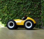 Egg Sunnysider | Playforever — Roadster dalle linee simpatiche
