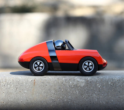 Luft Biba | Playforever — Auto sportiva arancione classica