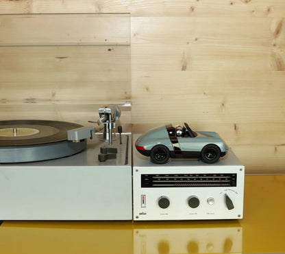 Luft Slate | Playforever — Auto sportiva grigio elegante