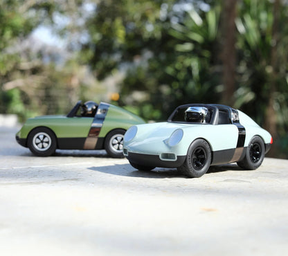 Luft Slate | Playforever — Auto sportiva grigio elegante