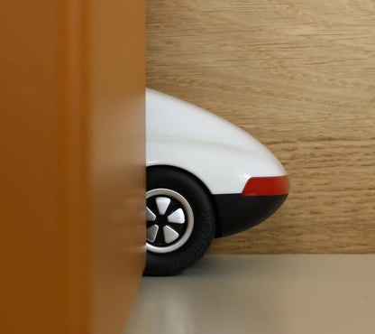 Luft Pfeiffer | Playforever — Auto elegante ispirata alla Porsche 911