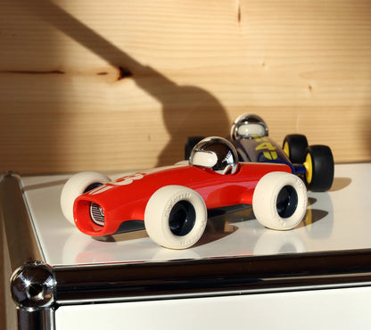 Verve Malibu Benjamin | Playforever — Auto giocattolo in stile racing vintage
