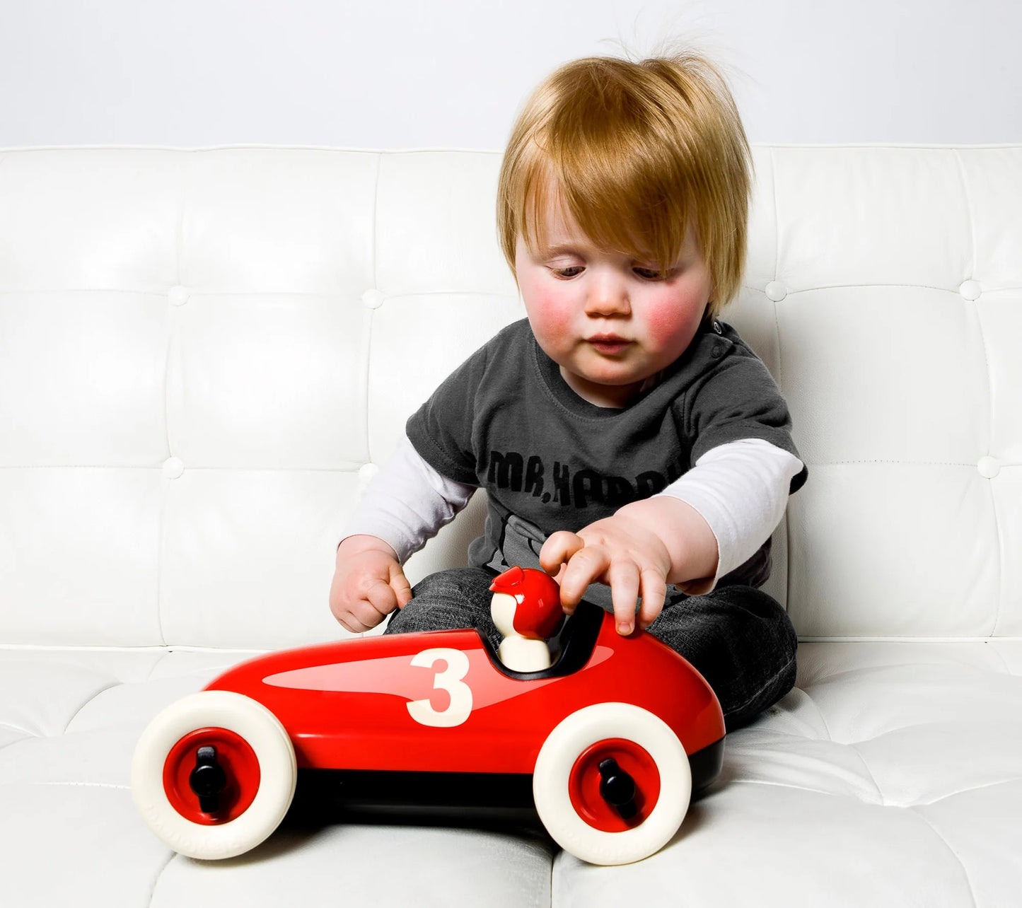 Bruno Red | Playforever — Auto da corsa vintage grande scala
