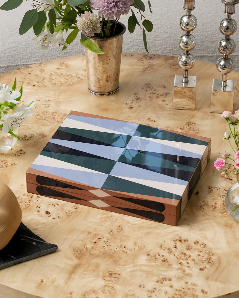 Lacquered Backgammon – Set elegante da tavolo in legno laccato | Printworks