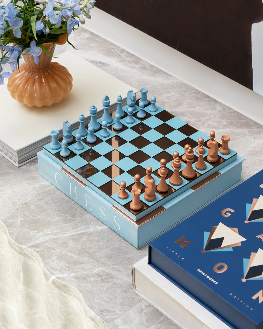 Printworks_mood_art-of-games_chess-mirror-blue_jpg.webp