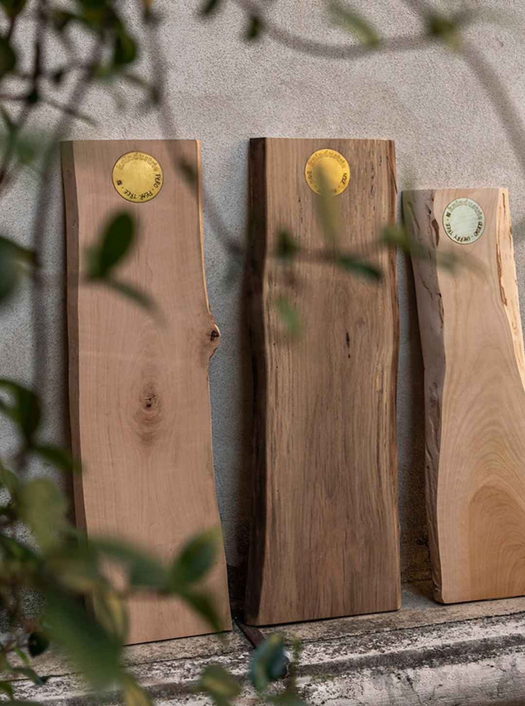 Tagliere in Noce – Design naturale e inciso a laser | KnIndustrie