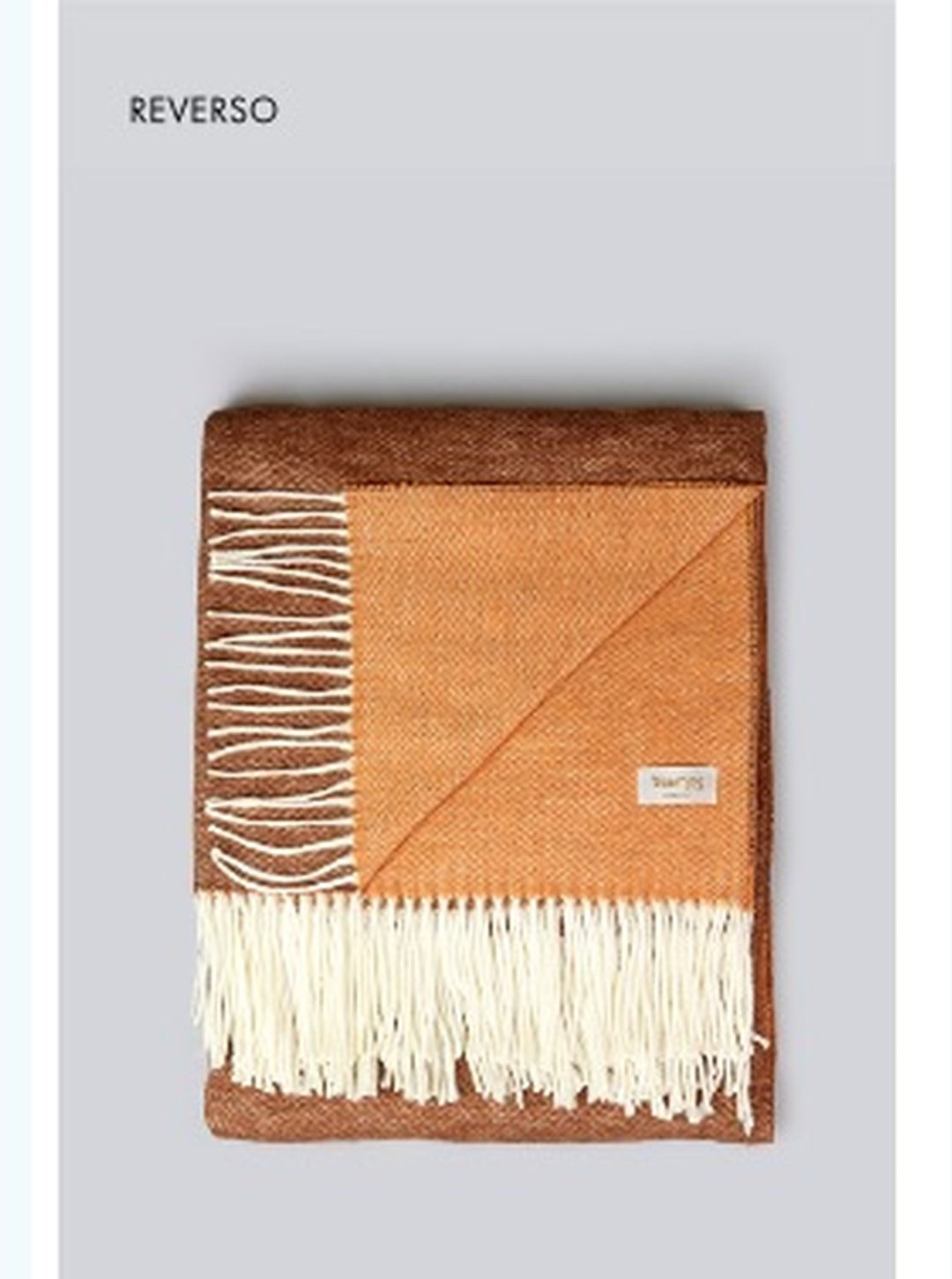 Plaid Cromia Reverso – Morbidezza Naturale e Design Bicolore | INNBAMBOO