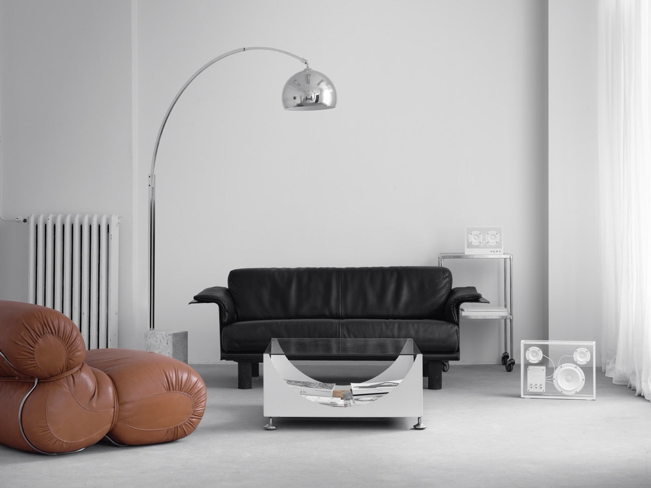 Small Transparent Speaker – Bianco | Design Minimal e Suono Hi-Fi