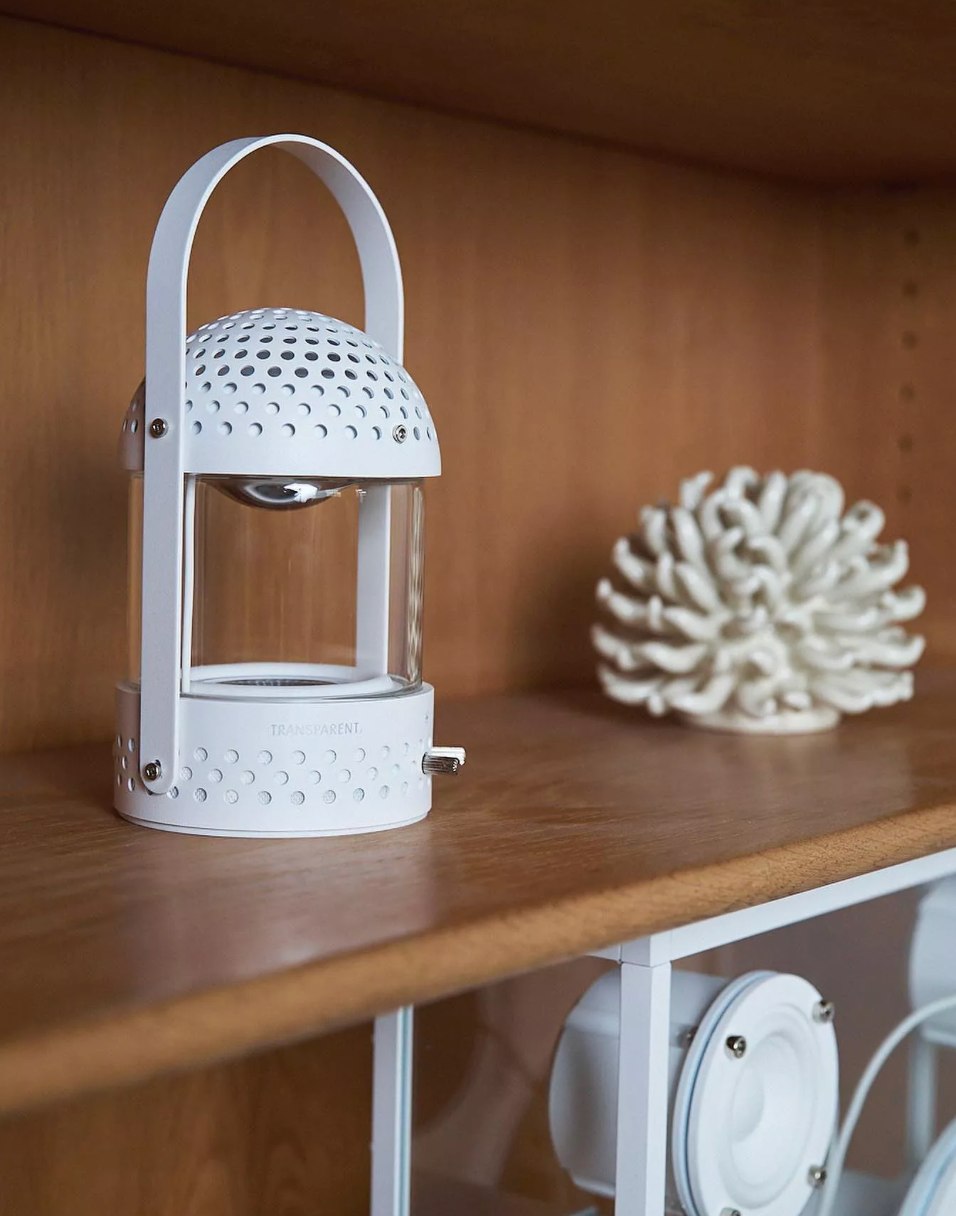 Light Speaker White – Speaker Portatile Bluetooth con Luce LED e Design Trasparente