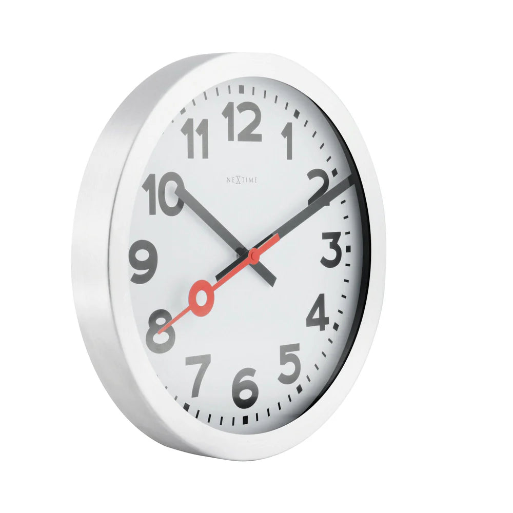 StationNumbers_white2.webp