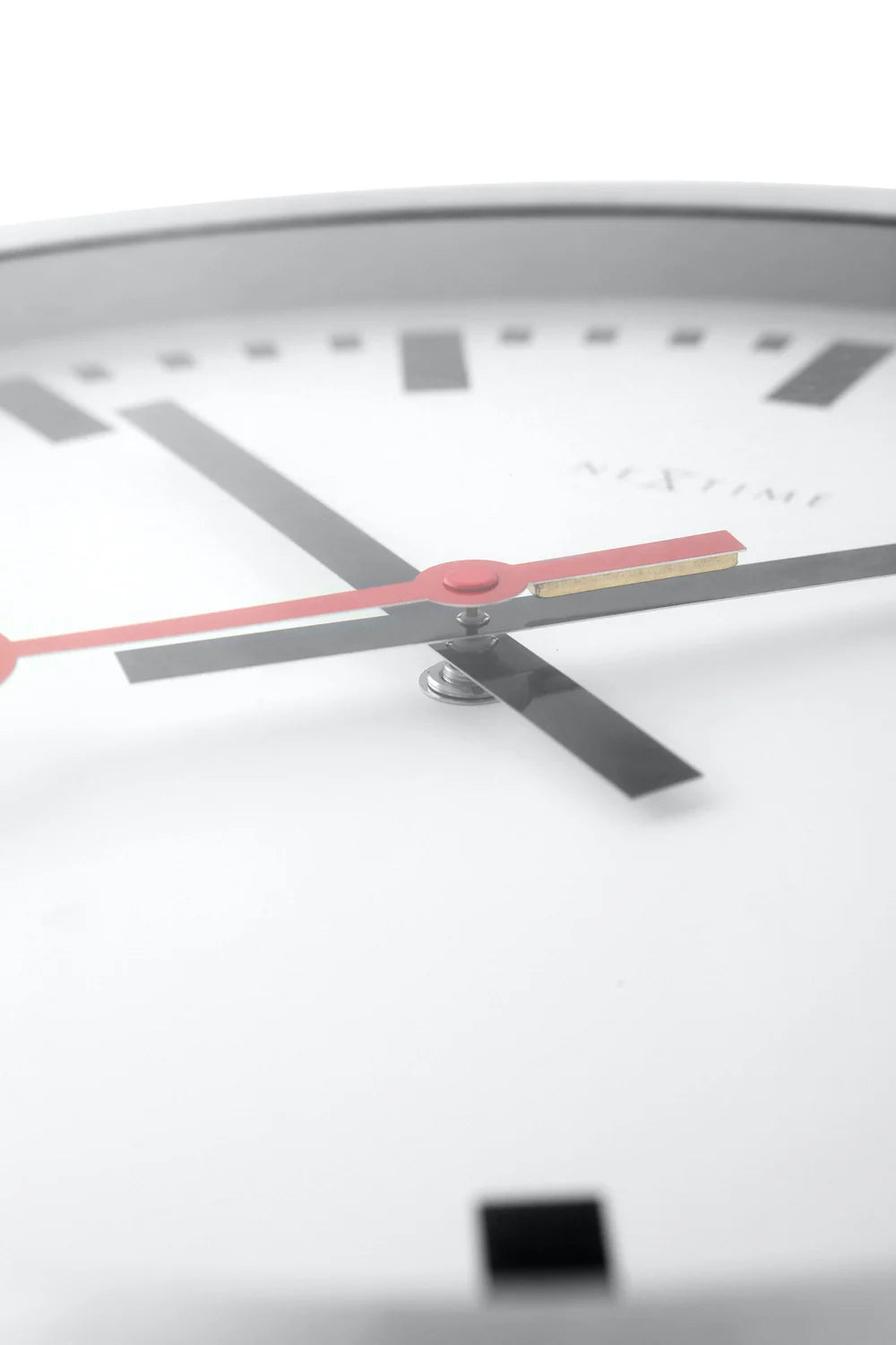 Station Stripe Ø19 cm – Orologio tavolo/parete silenzioso design iconico White | NeXtime