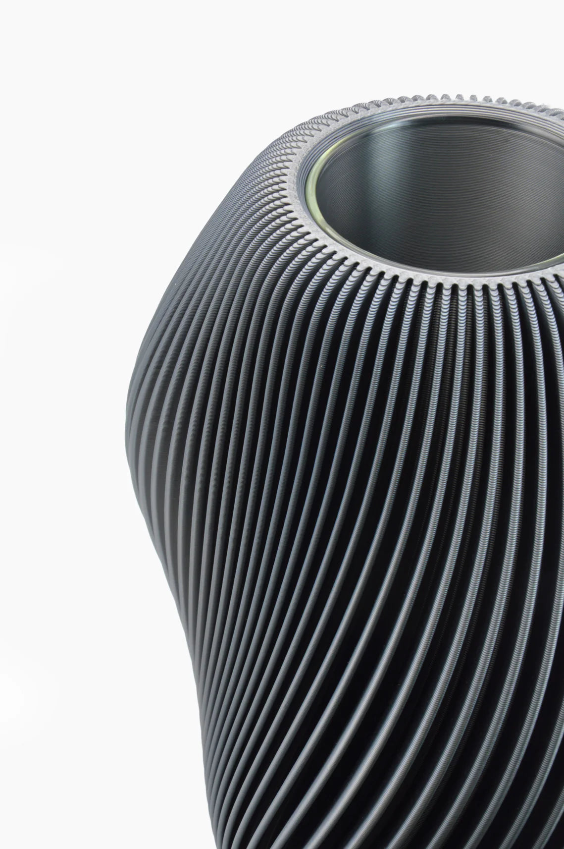 VENUX Grafite S – Vaso portafiori scultoreo | Yliaca