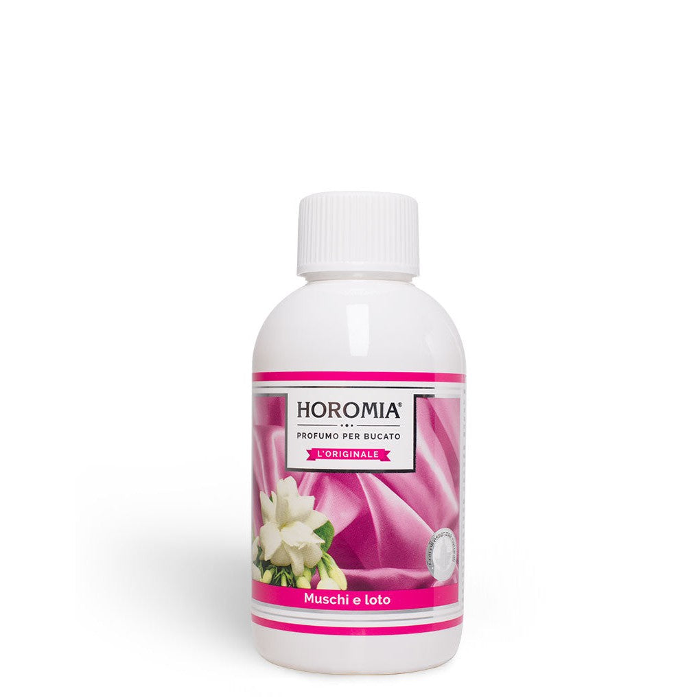 Profuma Bucato Muschi e Loto – Essenza Concentrata 50/250/500ml con Fragranza Fresca e Avvolgente | Horomia