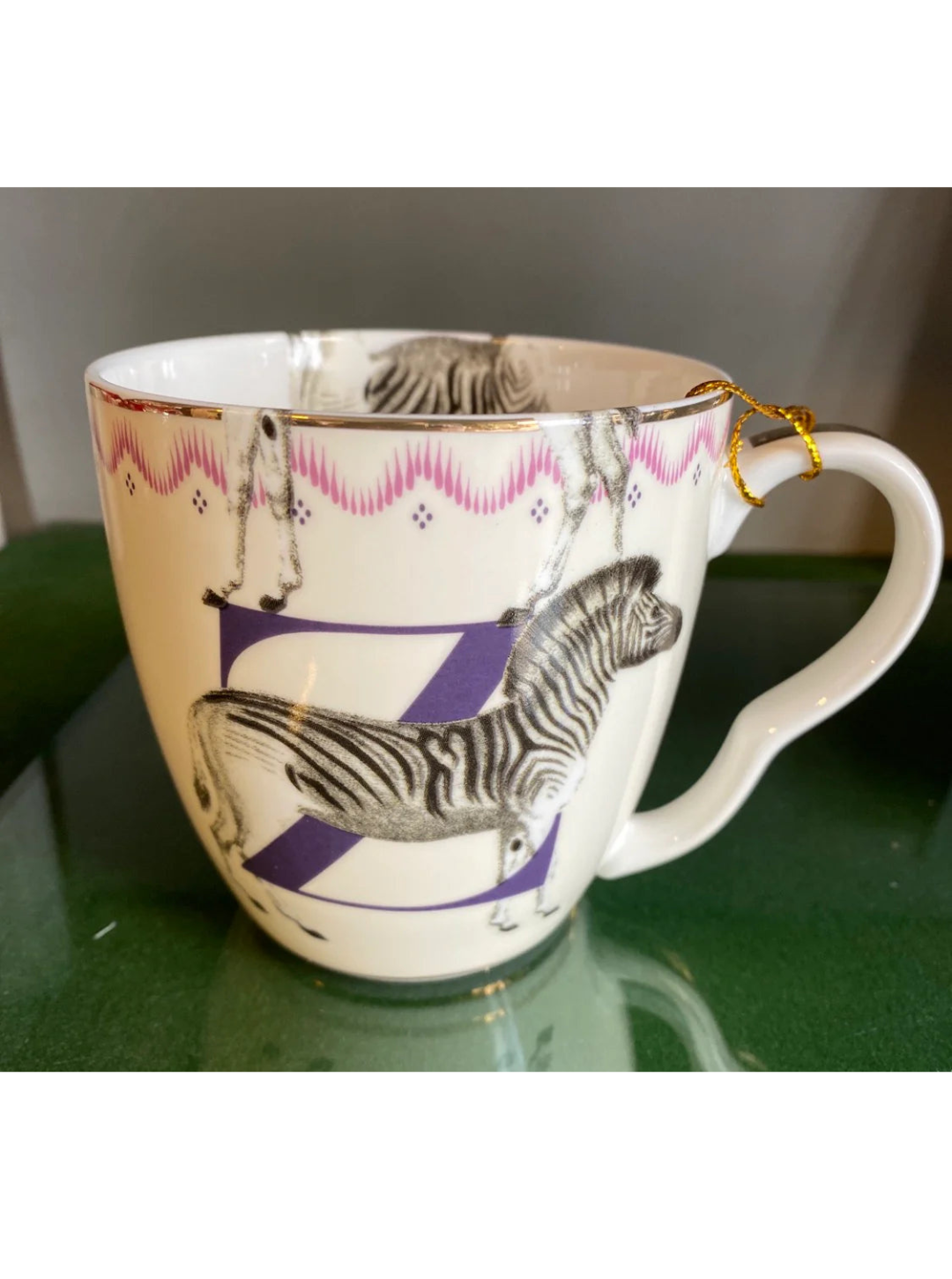 Tazza Iniziale Personalizzabile – Collezione Alphabet | Yvonne Ellen