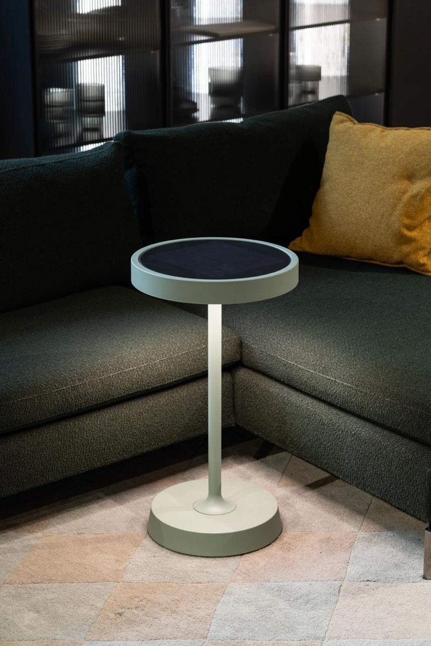 Zafferano Barbell Solar RF – Lampada da Terra Ricaricabile con Telecomando da Esterno