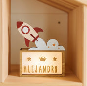 Lampada da tavolo bambino Razzo personalizzabile con nome – Vintiun