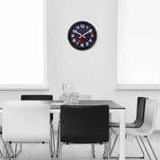 Station All Black - Orologio da parete silenzioso – Design minimal | NeXtime