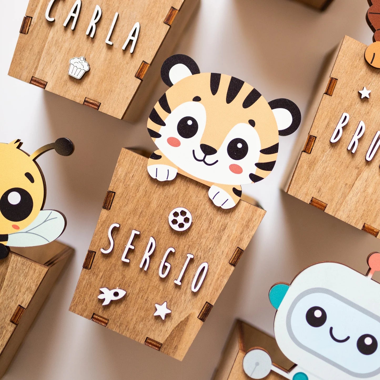 Portapenne Tigre in Legno – Organizer Decorativo Bambini Vintiun