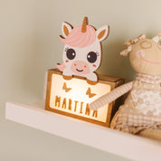 Lampada da tavolo bambino Unicorno Sorridente personalizzabile con nome – Vintiun