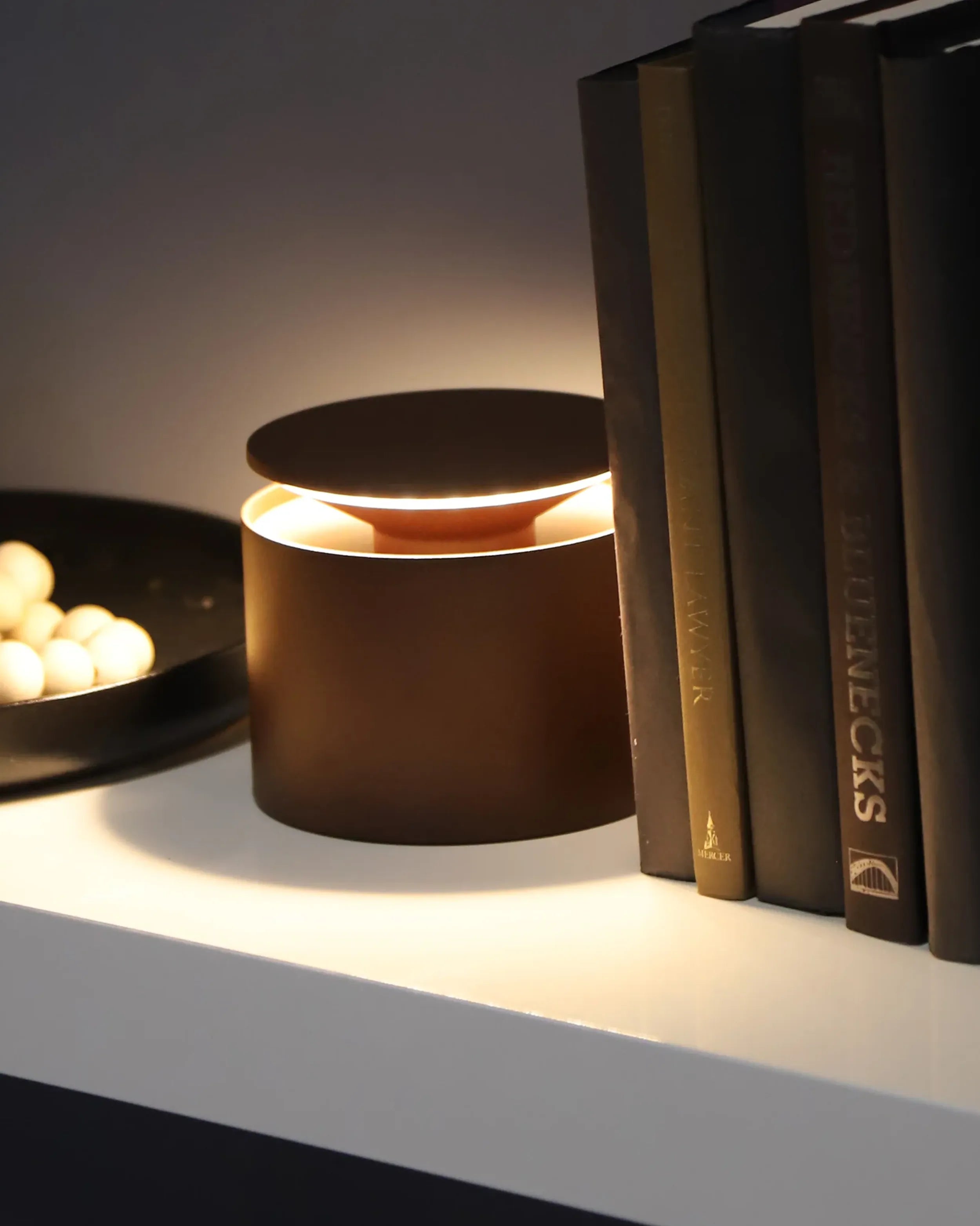 Zafferano Push-Up Pro – Lampada da Tavolo LED Ricaricabile Touch Portatile